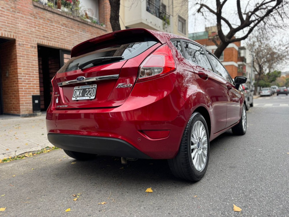 Ford Fiesta Kinetic 1.6 titanium power shift — foto 18
